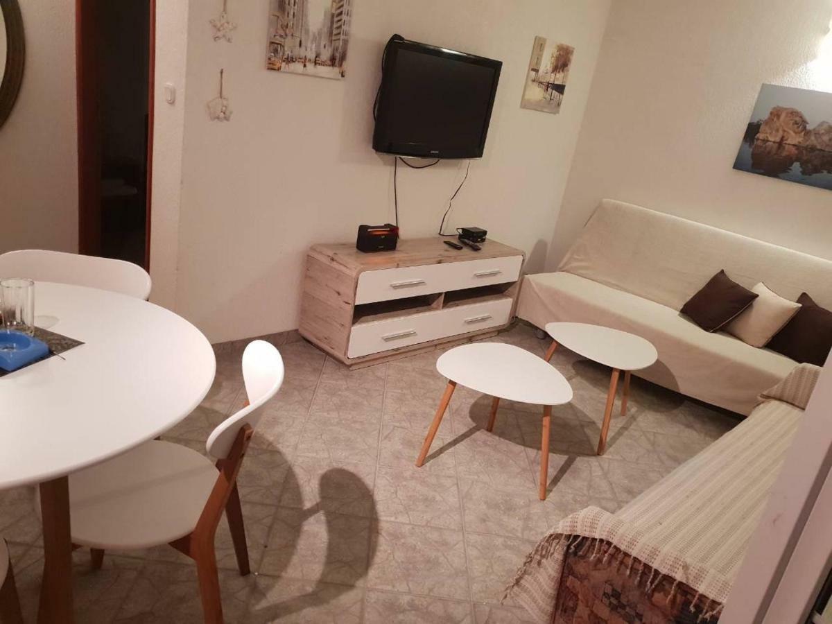 Island Of Pag Holiday Apartments Exterior foto